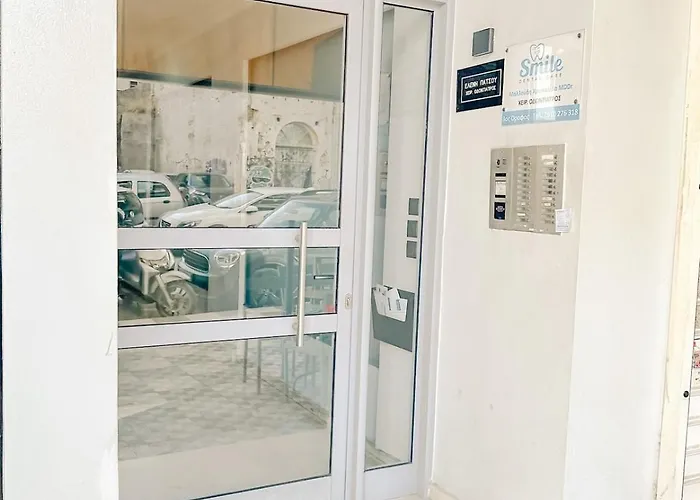 Apartamento Elegant City-center Patras